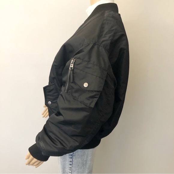 Fabletics Bomber Winter Coat Black Lightweight Oversized Short Puffer Jacket. - Picture 6 of 16